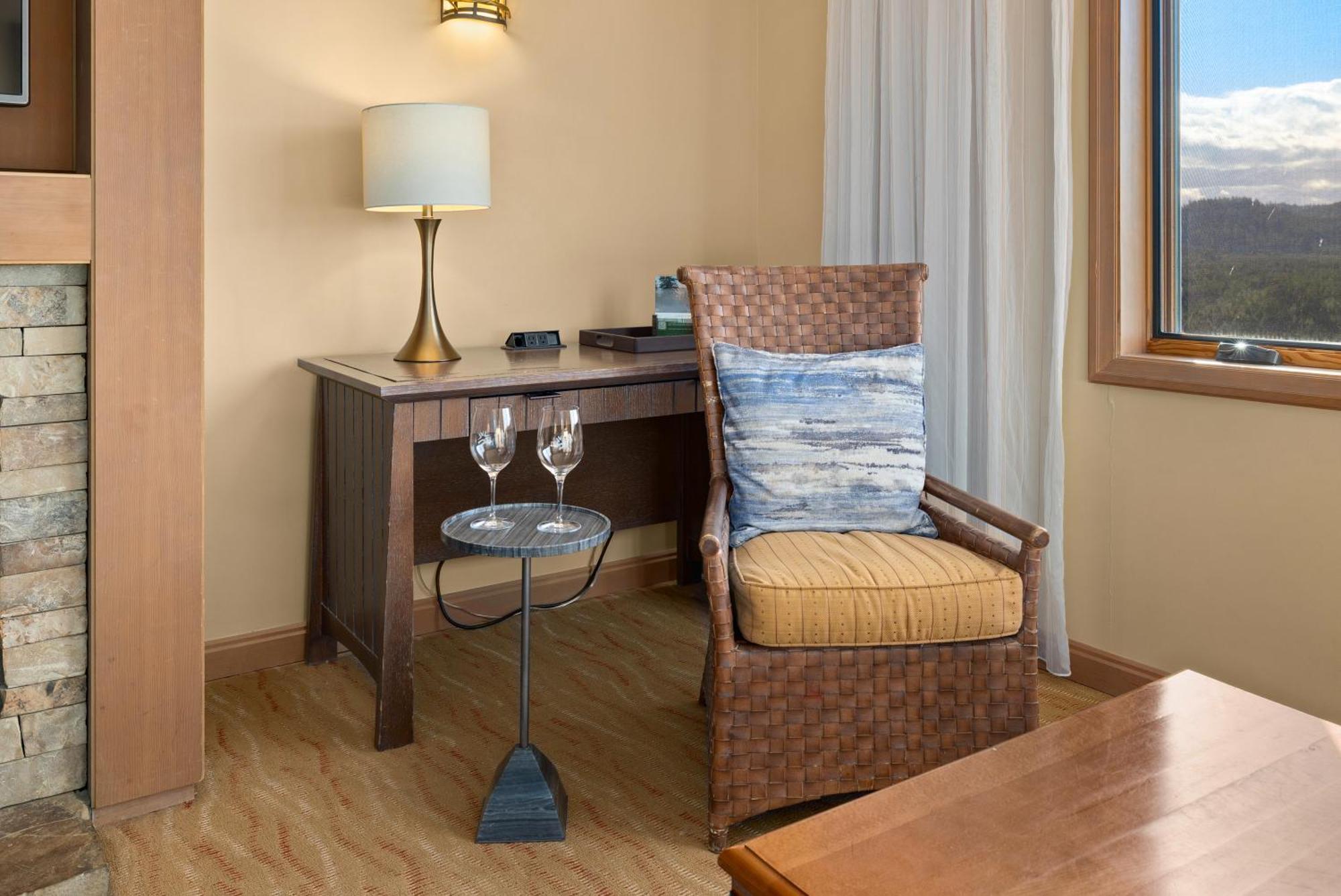 The Best Executive River View Suite Lodge Unit - 5047 Кле-Элум Экстерьер фото